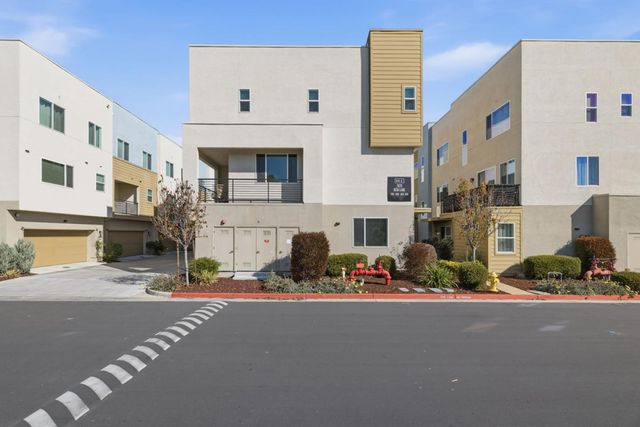 2420 Kita Lane, San Jose, CA 95133