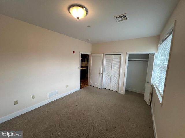 7733 WINSTON RD, Philadelphia, PA 19118