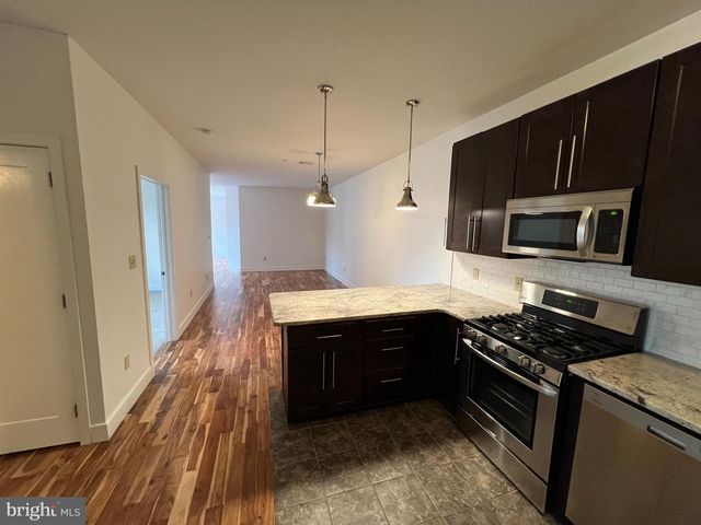 7733 WINSTON RD, Philadelphia, PA 19118