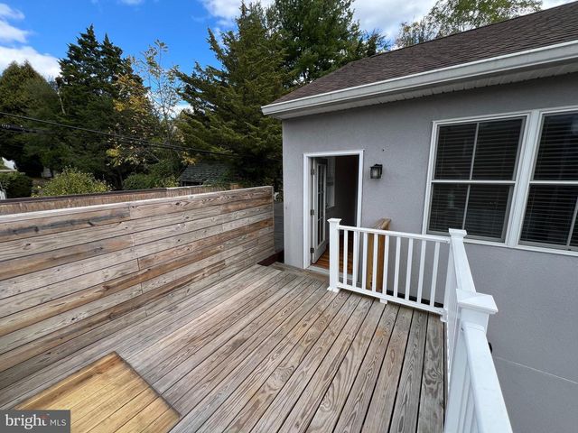 7733 WINSTON RD, Philadelphia, PA 19118