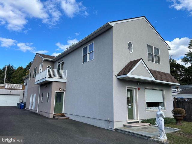 7733 WINSTON RD, Philadelphia, PA 19118