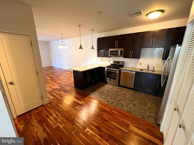 7733 WINSTON RD, Philadelphia, PA 19118