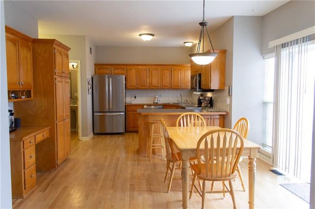 840 E Cheyenne Street, Gardner, KS 66030