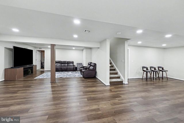 80 BUTTERFLY DRIVE, Mechanicsburg, PA 17055