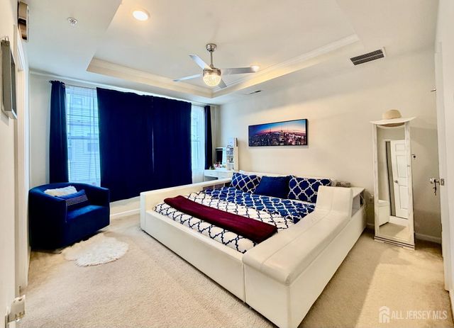 338 South Drive, North Brunswick, NJ 08902