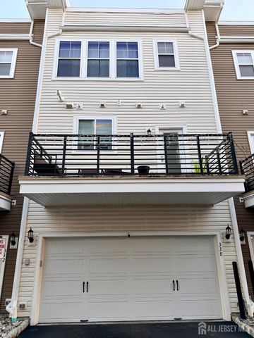 338 South Drive, North Brunswick, NJ 08902