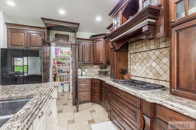 6568 E Middle Fork Road, Idaho Falls, ID 83406