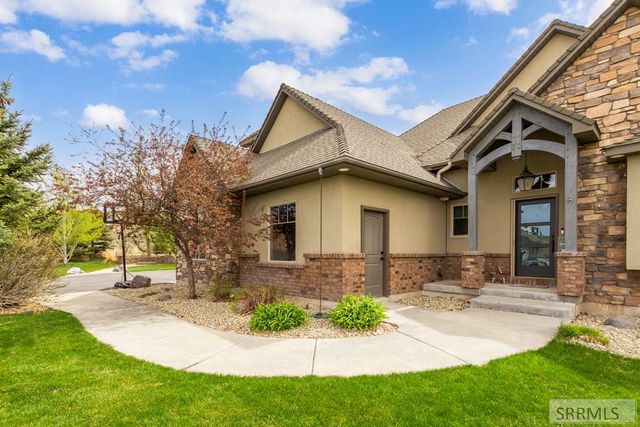6568 E Middle Fork Road, Idaho Falls, ID 83406