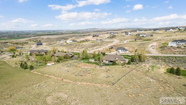 6568 E Middle Fork Road, Idaho Falls, ID 83406