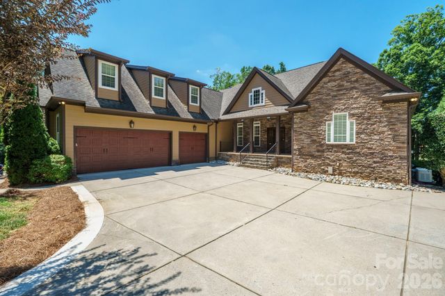 4412 Lake Forest Road, Denver, NC 28037