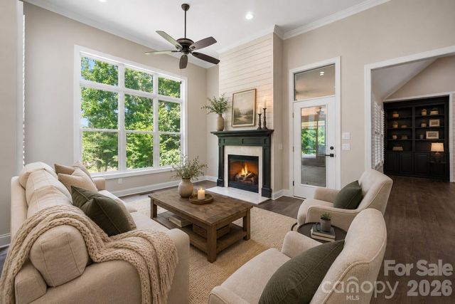 4412 Lake Forest Road, Denver, NC 28037
