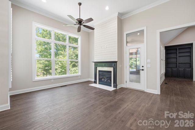 4412 Lake Forest Road, Denver, NC 28037