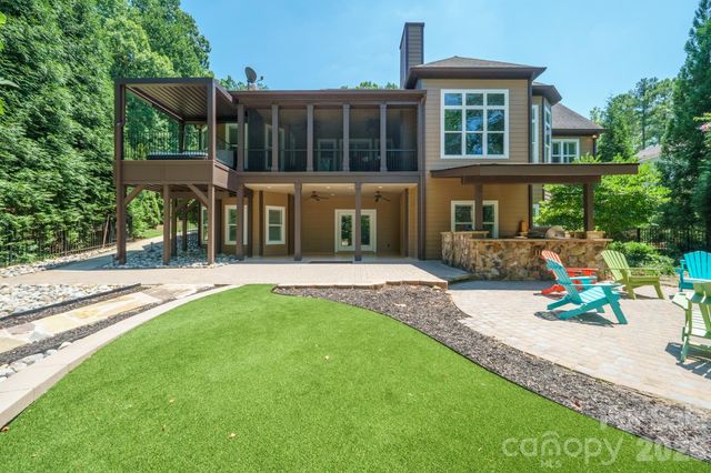 4412 Lake Forest Road, Denver, NC 28037