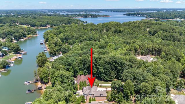 4412 Lake Forest Road, Denver, NC 28037