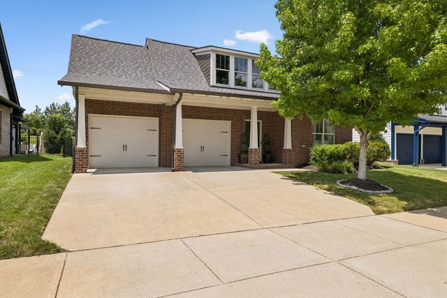 2037 Ryecroft Ln, Franklin, TN 37064