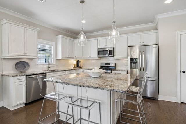 2037 Ryecroft Ln, Franklin, TN 37064