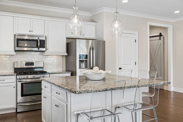 2037 Ryecroft Ln, Franklin, TN 37064