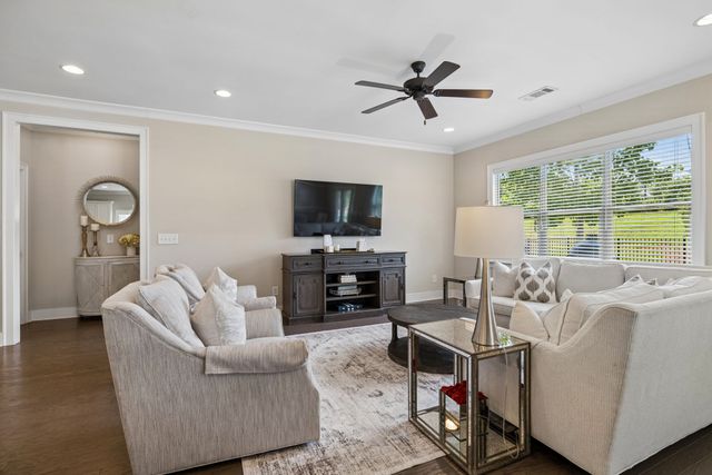 2037 Ryecroft Ln, Franklin, TN 37064