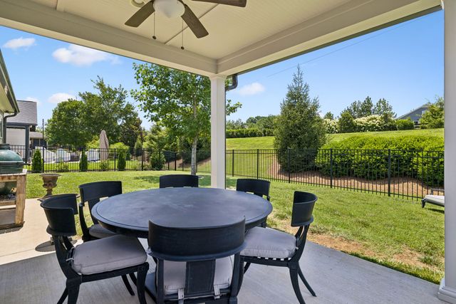 2037 Ryecroft Ln, Franklin, TN 37064