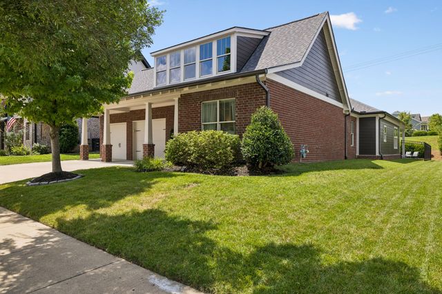 2037 Ryecroft Ln, Franklin, TN 37064