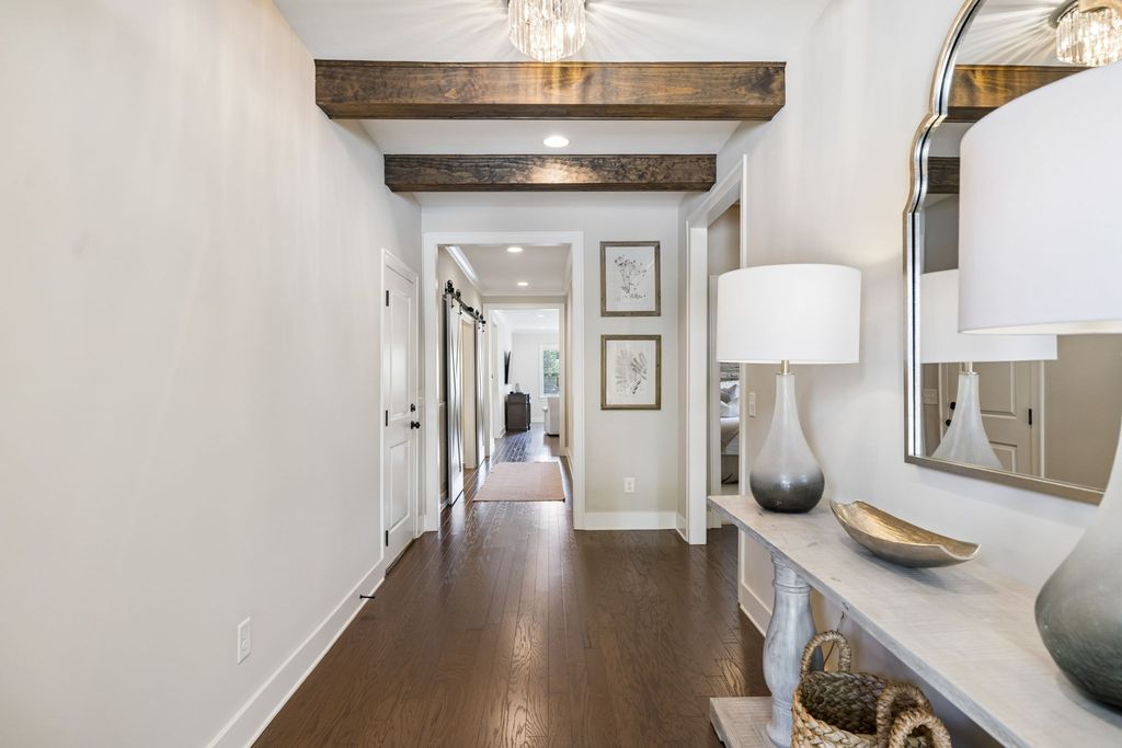 2037 Ryecroft Ln, Franklin, TN 37064