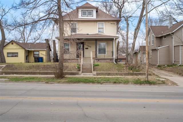 1610 E Grand Avenue, Des Moines, IA 50316
