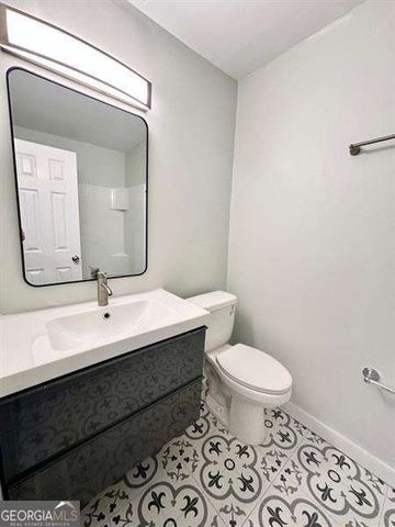 1258 CREEKSIDE Court SE, Smyrna, GA 30080