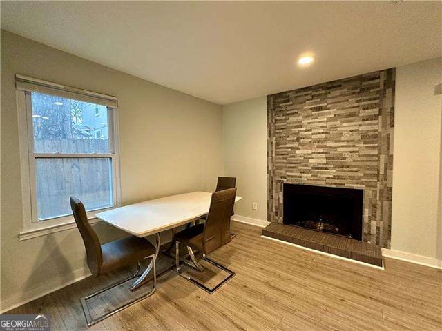 1258 CREEKSIDE Court SE, Smyrna, GA 30080