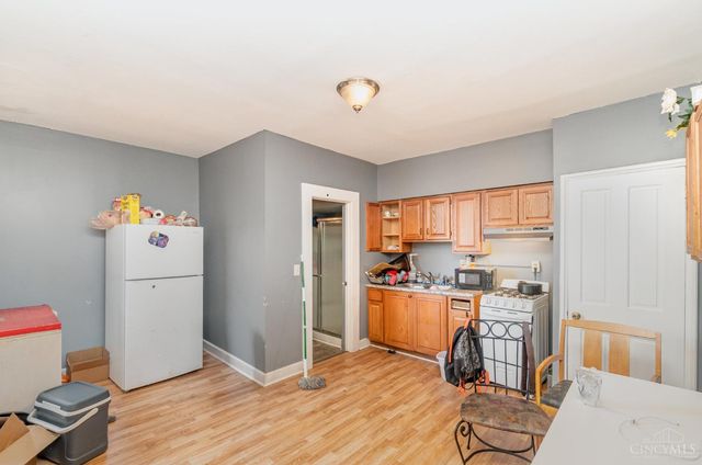 4033 W Liberty Street, Cincinnati, OH 45205