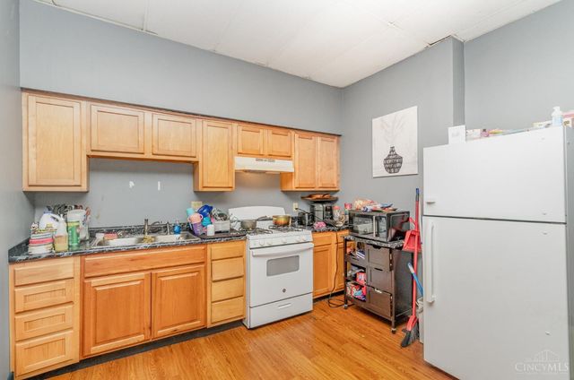 4033 W Liberty Street, Cincinnati, OH 45205