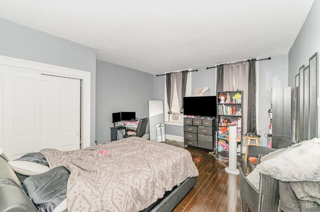 4033 W Liberty Street, Cincinnati, OH 45205