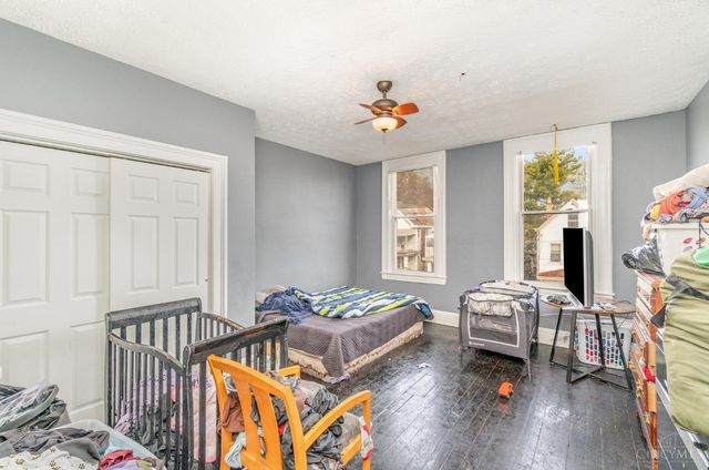 4033 W Liberty Street, Cincinnati, OH 45205