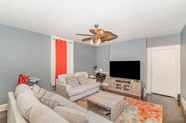 4033 W Liberty Street, Cincinnati, OH 45205