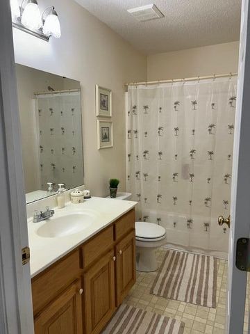 1152 Warrens Way, Manning, SC 29102