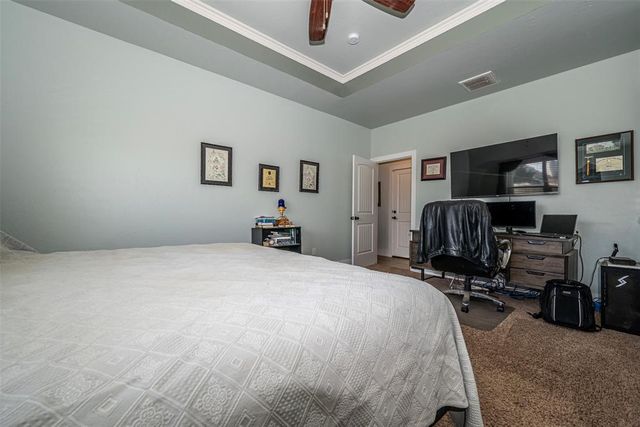 7738 Highland Boulevard, Edmond, OK 73025