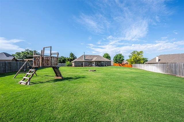 7738 Highland Boulevard, Edmond, OK 73025