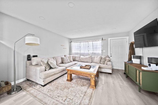 1862 Argyle Drive, Columbus, OH 43219