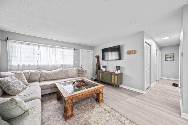 1862 Argyle Drive, Columbus, OH 43219