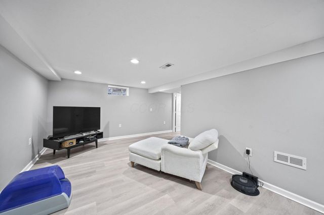 1862 Argyle Drive, Columbus, OH 43219