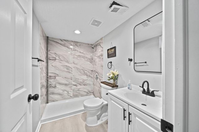 1862 Argyle Drive, Columbus, OH 43219