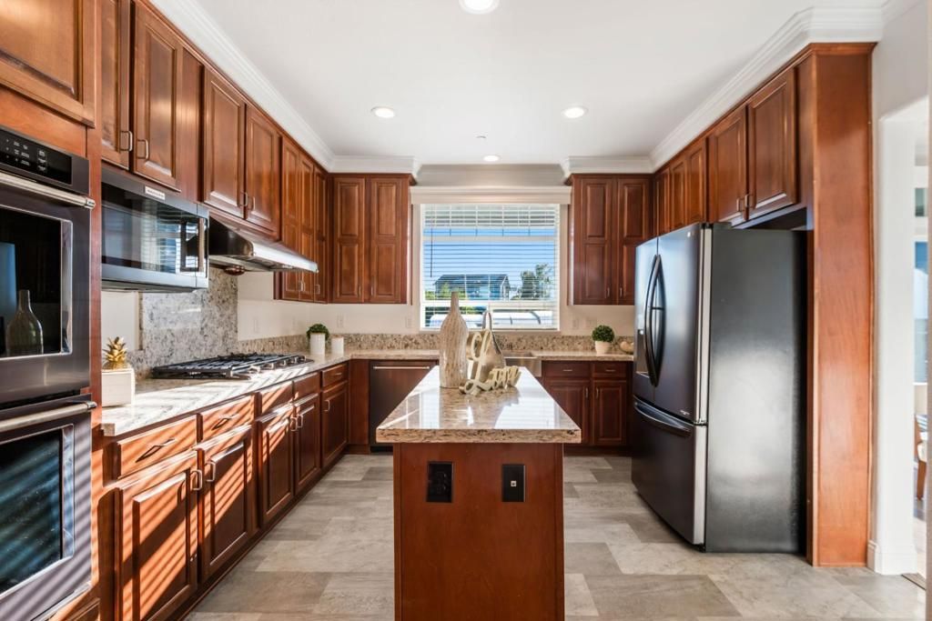 Image 10 of property listing at 3521 Coffey Lane, Santa Rosa, CA 95403