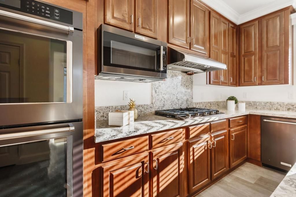 Image 11 of property listing at 3521 Coffey Lane, Santa Rosa, CA 95403