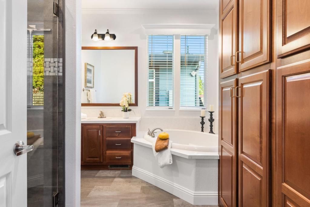 Image 24 of property listing at 3521 Coffey Lane, Santa Rosa, CA 95403