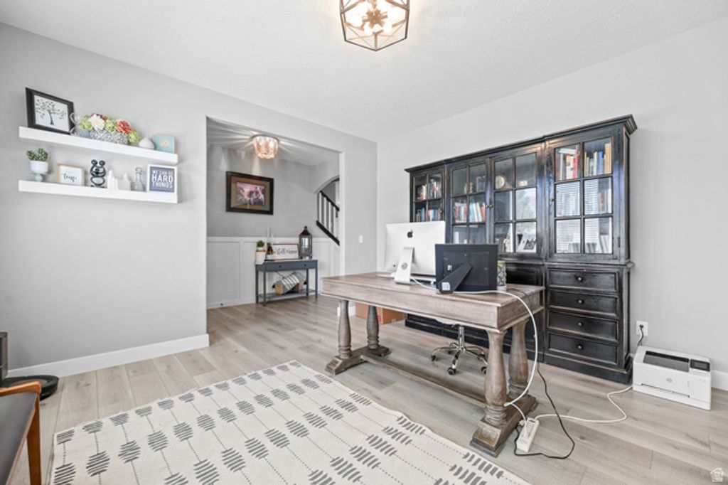 518 W REGAL DR, Saratoga Springs, UT 84045 — photo 5
