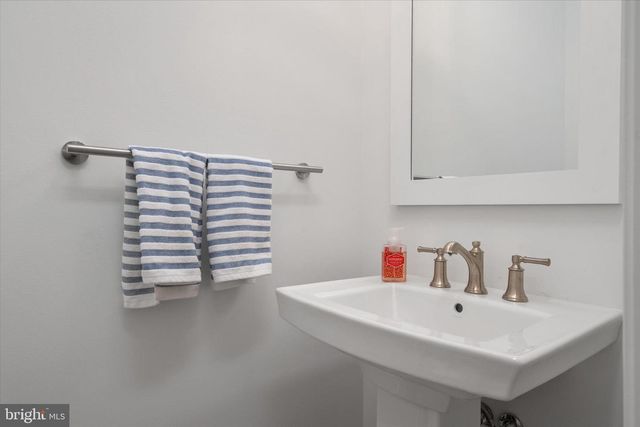 233 KINGFISHER LN, Chester, MD 21619
