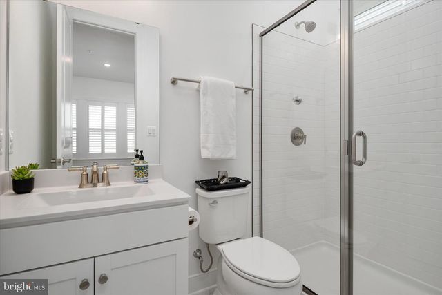 233 KINGFISHER LN, Chester, MD 21619