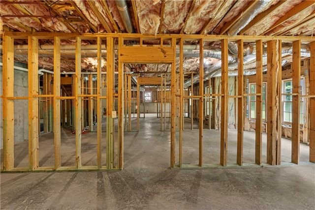 388 Della Walk Court SW, Lilburn, GA 30047