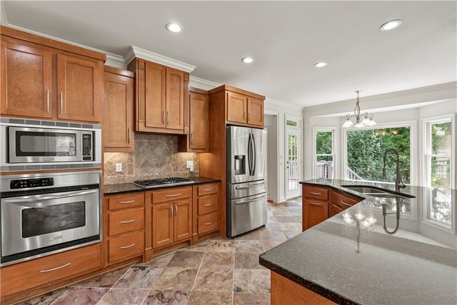 388 Della Walk Court SW, Lilburn, GA 30047