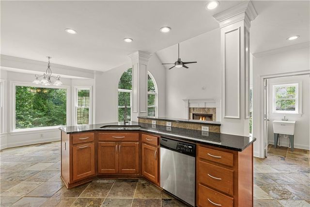 388 Della Walk Court SW, Lilburn, GA 30047