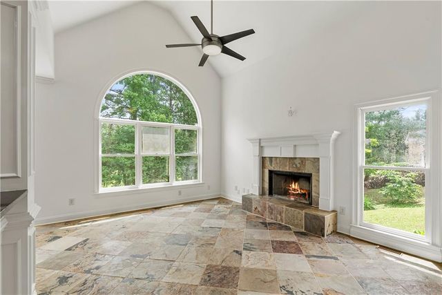 388 Della Walk Court SW, Lilburn, GA 30047
